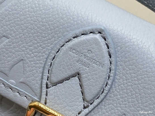 VUITTON LOUIS Diane-19*10.5*6 CM Nano 0302